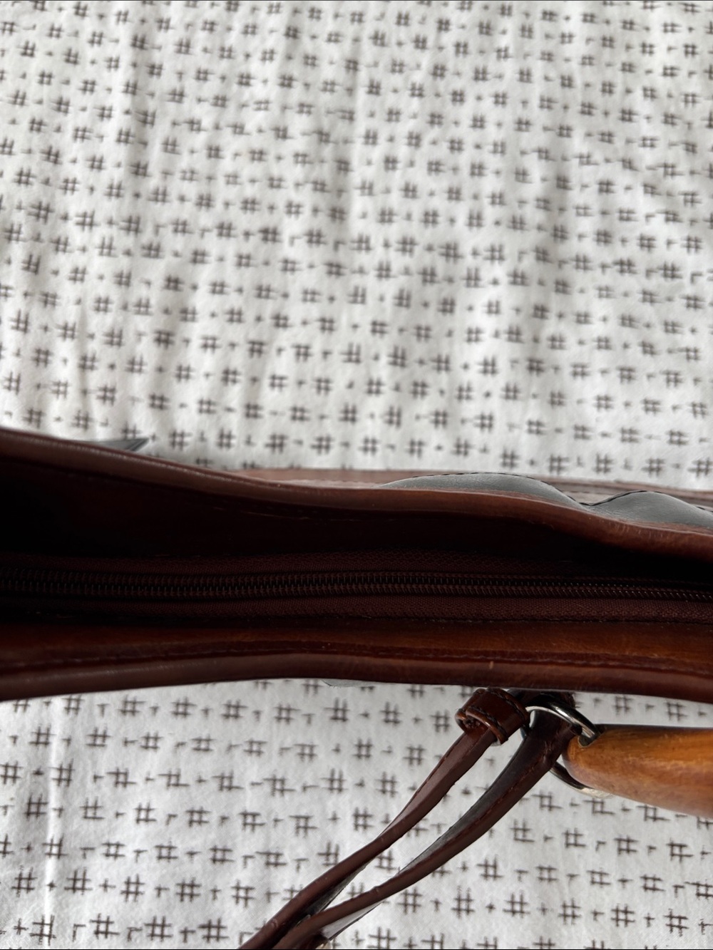 Gucci-style bag, layered leather, dark brown, lite brown, black, wood handle - Picture 11 of 16